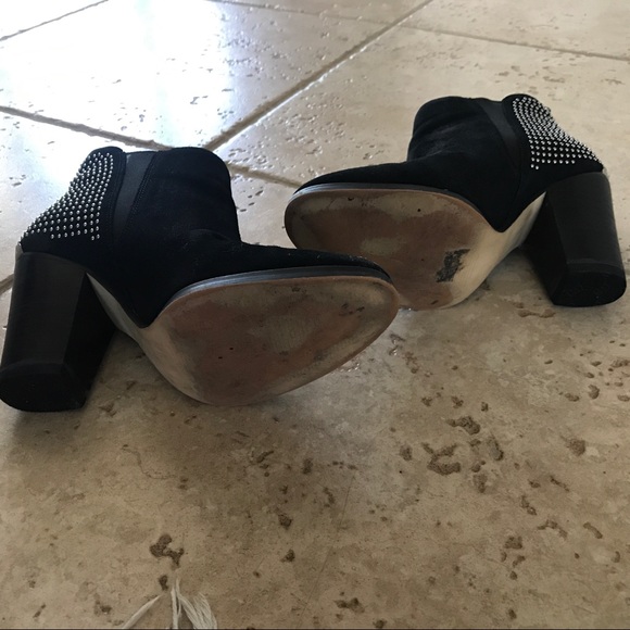 ❣️ Michael Kors Studded Booties❣️ - Picture 4 of 4